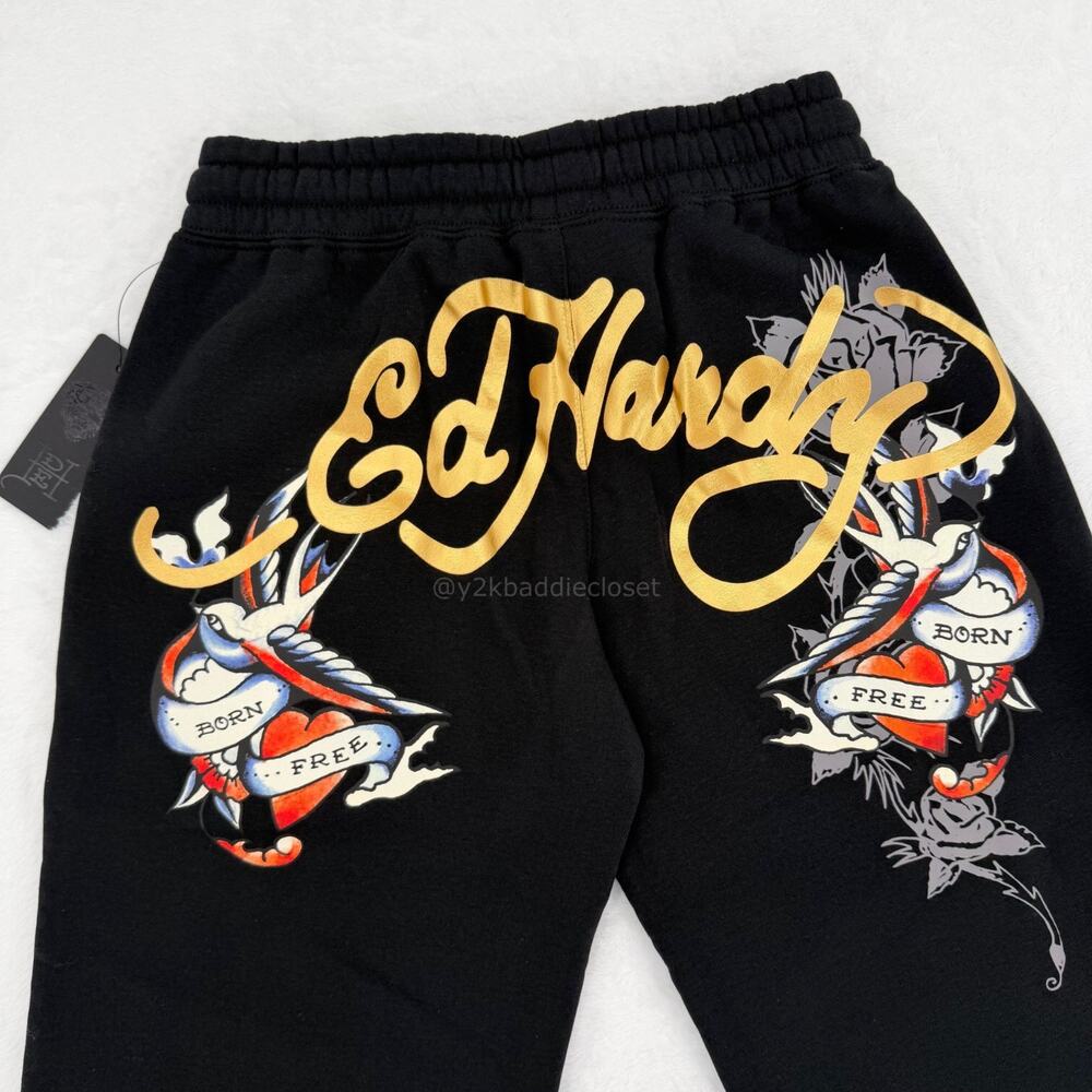 Ed Hardy Tracksuit (Size XL) - Picture 5 of 16